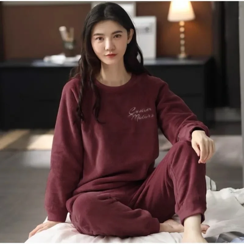 Warm Sleepwear for Winterthick - đánh giá và giá Winter Clothing Offer